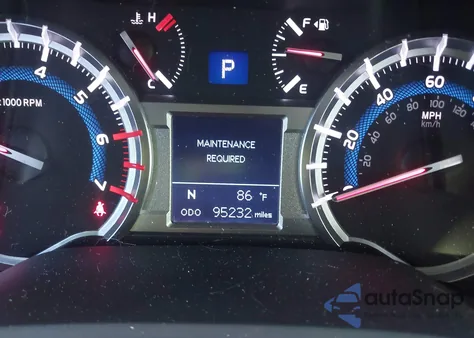 2019 Toyota 4Runner Trd Off Road z USA, uszkodzony, nr VIN JTEBU5JR9K5701693